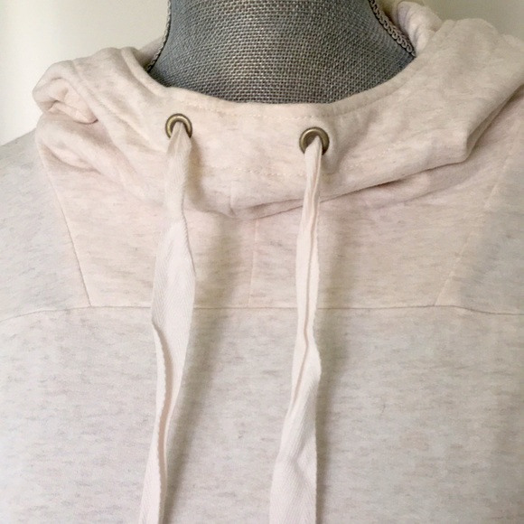 Lou & Grey Hi-Lo Notched Hem Hoodie, size Small ❤️ - Picture 5 of 13